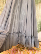 Rare! 30’s 40’s Lavender Net Lace Gown | xxs