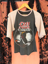 Vintage 1980 Ozzy Ozbourne Blizzard of Oz Concert Raglan | small