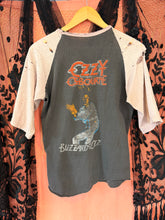 Vintage 1980 Ozzy Ozbourne Blizzard of Oz Concert Raglan | small